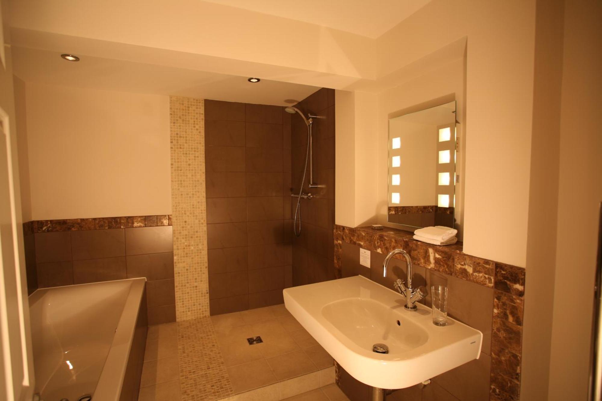 Fishmore Hall Hotel And Boutique Spa ラドロー エクステリア 写真